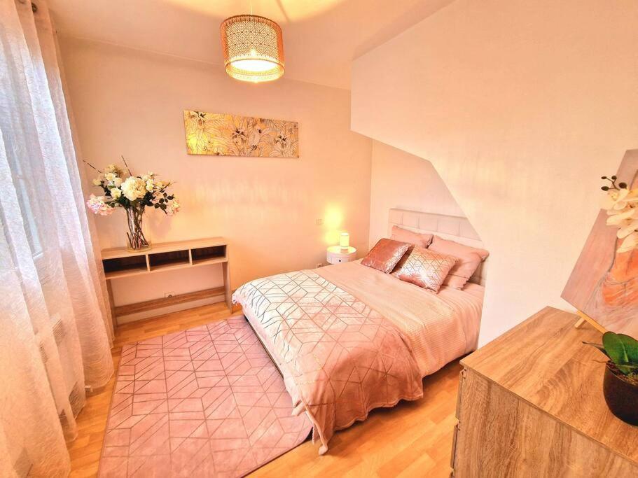 App 5 - T3 Hyper Centre Lumineux Et Calme 5min Gare Apartment Evreux